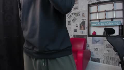 Damian Rivers online show from December 19, 2024, 2:13 pm