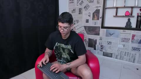 Damian Rivers online show from March 4, 2025, 10:49 pm