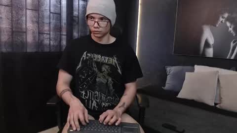 Damian Rivers online show from September 15, 2025, 9:26 pm