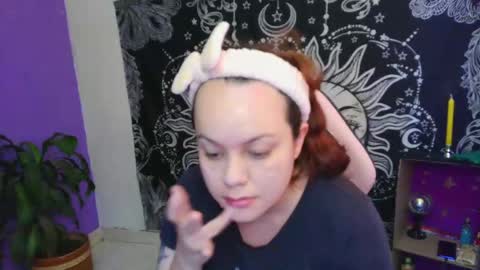 Snapshot of magic_clairewitch chatting on May 1, 2026, 9:19 pm Claire online show from May 1, 2026, 9:19 pm