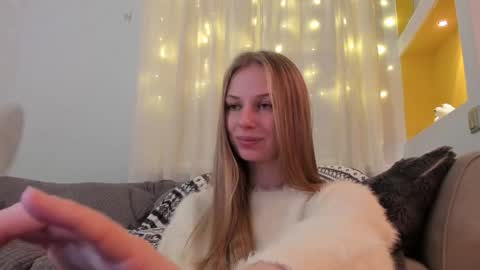 Alice  online show from December 20, 2025, 1:29 pm