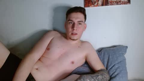 magic_fantasy77 online show from April 29, 2026, 4:27 am