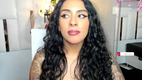 Snapshot of magic_marg chatting on December 12, 2024, 12:05 am Marge online show from December 12, 2024, 12:05 am