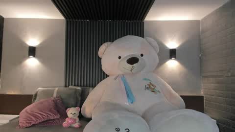 Marge online show from May 5, 2026, 9:34 pm