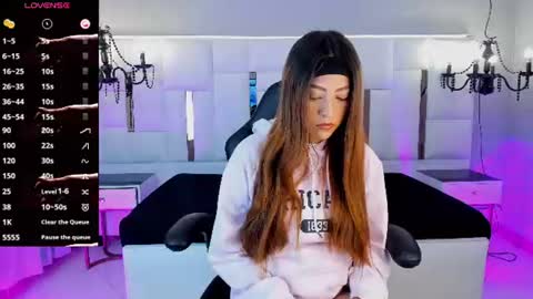 magic_miaa online show from July 5, 2026, 12:56 pm