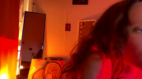 Mikky or Moon online show from March 2, 2025, 4:53 pm