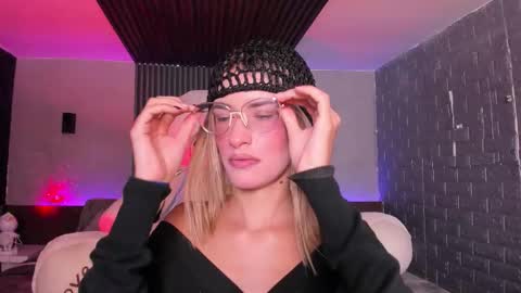 Snapshot of magic_rouse chatting on February 8, 2026, 5:11 am M Rss online show from February 8, 2026, 5:11 am