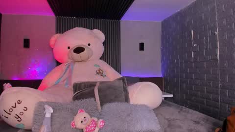 Snapshot of magic_rouse chatting on February 22, 2026, 4:57 am M Rss online show from February 22, 2026, 4:57 am