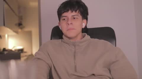 Tony Hoffa online show from October 17, 2025, 12:36 am