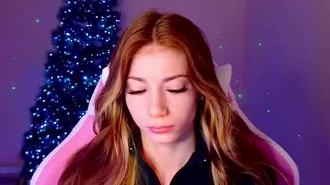 Snapshot of magicladyy chatting on January 16, 2025, 7:52 pm Angel online show from January 16, 2025, 7:52 pm