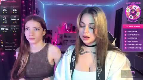 Snapshot of magicladyy chatting on November 23, 2025, 12:54 am Angel online show from November 23, 2025, 12:54 am