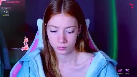 Snapshot of magicladyy chatting on December 15, 2025, 7:40 pm Angel online show from December 15, 2025, 7:40 pm