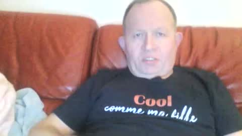 Snapshot of magicman250 chatting on January 11, 2026, 9:42 pm magicman250 online show from January 11, 2026, 9:42 pm