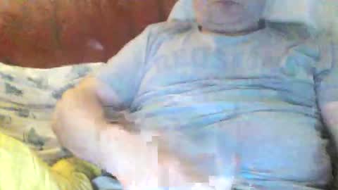 Snapshot of magicman250 chatting on April 3, 2026, 9:35 pm magicman250 online show from April 3, 2026, 9:35 pm