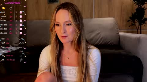 magicpeaach online show from February 6, 2025, 6:13 pm