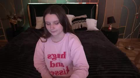 Emily online show from December 3, 2025, 1:53 pm