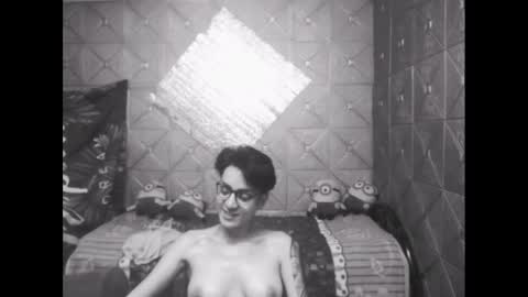 TsKaycee online show from January 17, 2025, 6:33 pm