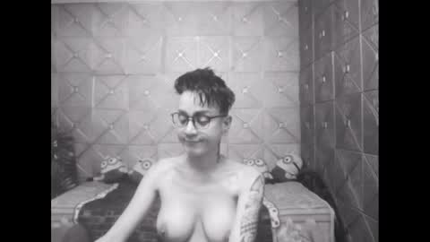 TsKaycee online show from February 2, 2025, 1:45 am