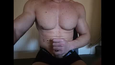 Snapshot of magicshaft33 chatting on November 19, 2025, 2:06 pm magicshaft33 online show from November 19, 2025, 2:06 pm