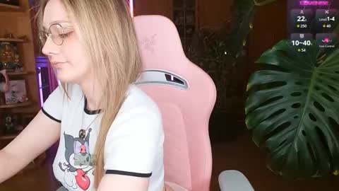 Snapshot of magicstylex chatting on March 9, 2026, 8:02 pm Nicole online show from March 9, 2026, 8:02 pm