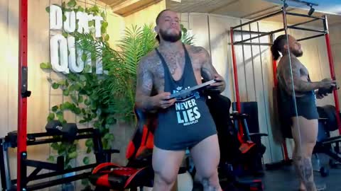 MAGNUS DAHL online show from February 12, 2025, 2:43 pm