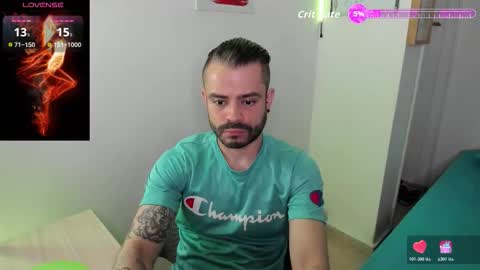     online show from October 28, 2025, 2:37 am