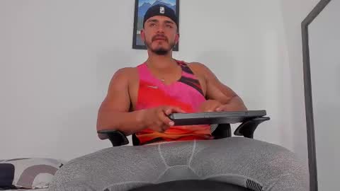 Snapshot of magnusclark chatting on February 9, 2026, 6:12 pm Magnusclark online show from February 9, 2026, 6:12 pm