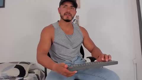 Snapshot of magnusclark chatting on February 24, 2026, 6:06 pm Magnusclark online show from February 24, 2026, 6:06 pm