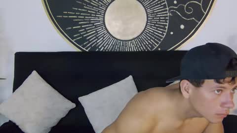 Magnus online show from December 22, 2025, 1:30 pm