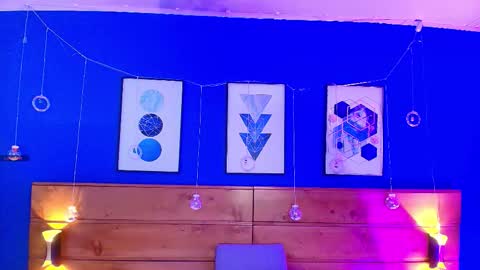 Dani online show from November 22, 2025, 10:36 am