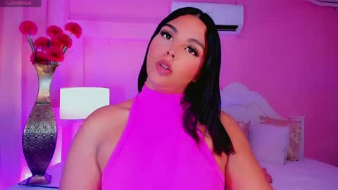 Snapshot of maia_hotts chatting on April 18, 2026, 8:20 pm CamiiGarcia online show from April 18, 2026, 8:20 pm
