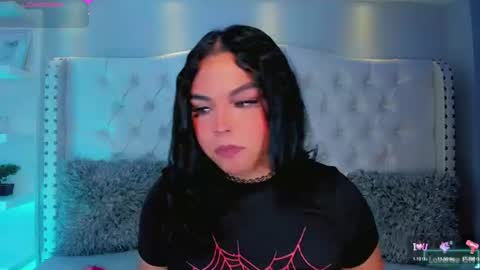 Snapshot of maia_hotts chatting on June 29, 2026, 8:42 pm CamiiGarcia online show from June 29, 2026, 8:42 pm