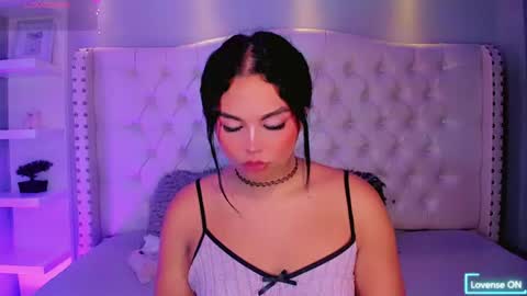 Snapshot of maia_hotts chatting on July 2, 2026, 8:15 pm CamiiGarcia online show from July 2, 2026, 8:15 pm