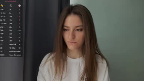 M I A online show from April 24, 2026, 9:23 am