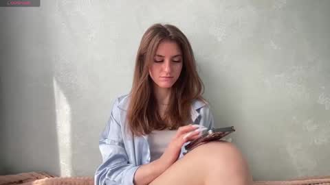 Snapshot of maiabarthe chatting on May 12, 2026, 8:55 am M I A online show from May 12, 2026, 8:55 am