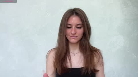 Snapshot of maiabarthe chatting on May 22, 2026, 8:10 am M I A online show from May 22, 2026, 8:10 am