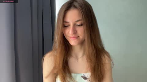 Snapshot of maiabarthe chatting on May 29, 2026, 8:12 am M I A online show from May 29, 2026, 8:12 am