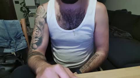 maialinofriuli online show from November 11, 2025, 1:49 am