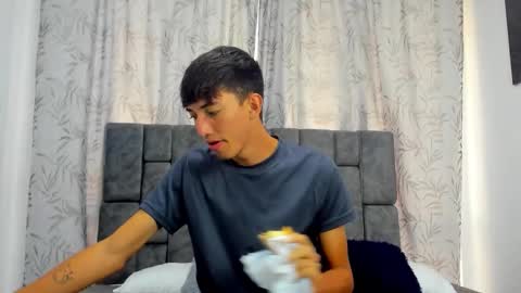 Maikol online show from December 2, 2025, 12:32 pm