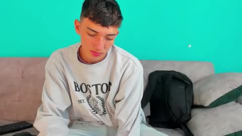 Maikol online show from April 14, 2026, 12:33 pm