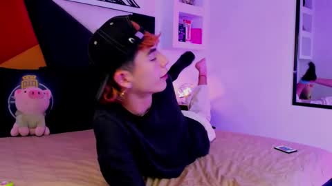 Maiky Cooper online show from December 15, 2025, 8:13 pm