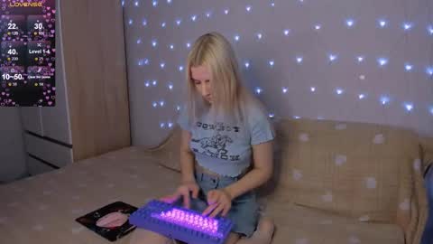 Your kitty online show from February 5, 2026, 3:44 am