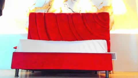 MAISE online show from October 16, 2025, 1:23 pm