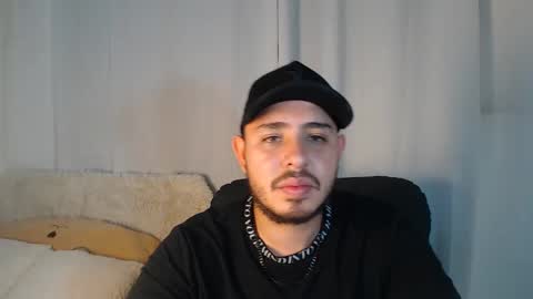 Snapshot of maison_xmed chatting on February 23, 2026, 12:09 am maison_xmed online show from February 23, 2026, 12:09 am