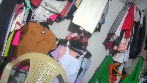 maite2020 online show from December 1, 2024, 4:29 pm