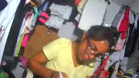 maite2020 online show from December 1, 2024, 11:25 pm