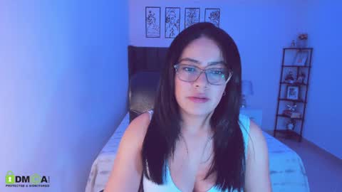 Maite online show from July 15, 2026, 5:23 am