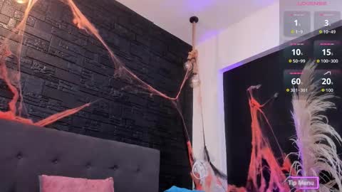 maite_smith69 online show from October 30, 2025, 12:17 pm