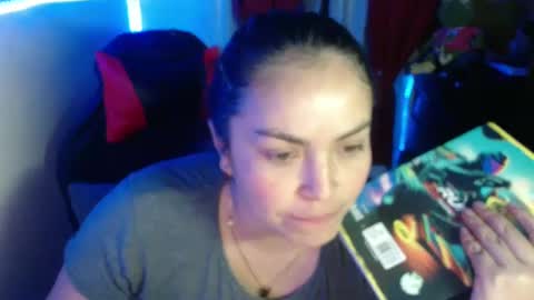 Hello friends Im on another account    online show from January 22, 2025, 5:48 am