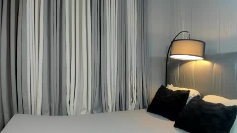 Lovely online show from February 13, 2025, 10:54 pm